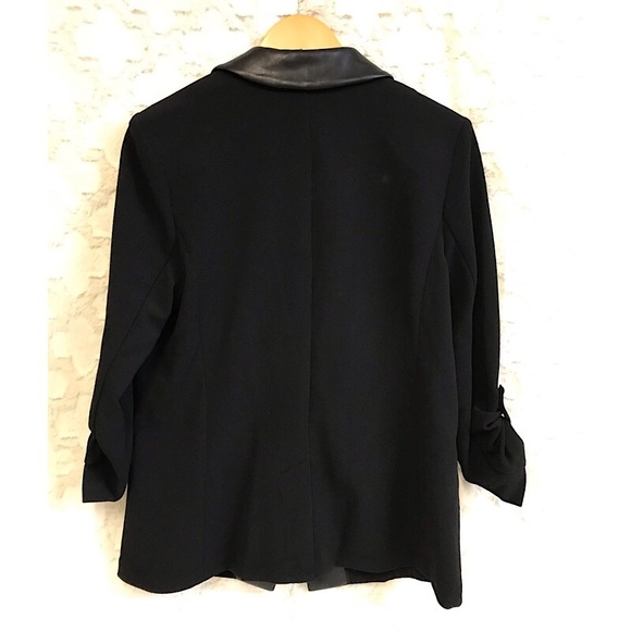 Michael Kors Casual Black Blazer w/Vegan Leather - Picture 2 of 6